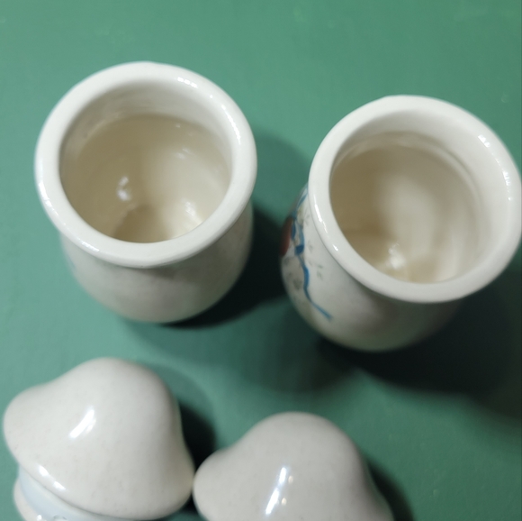 Set of 2 International Stoneware Blue Ribbon Goose Spice Jars w lid & seal - Picture 8 of 9